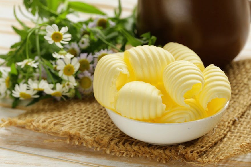 butter-vs-margarine-heart butter-vs-margarine-heart