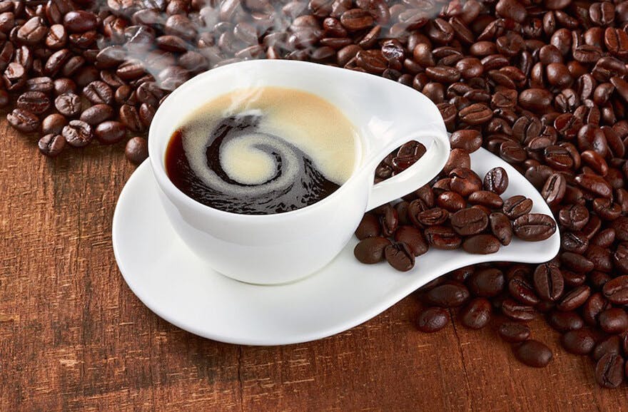 does caffeine raise blood pressure