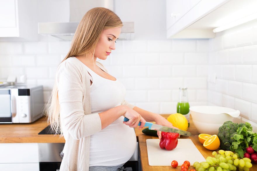 pregnant-woman-nutrition pregnant-woman-nutrition