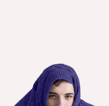 J’ai mal partout | Homme malade enveloppé dans une couverture J’ai mal partout | Homme malade enveloppé dans une couverture