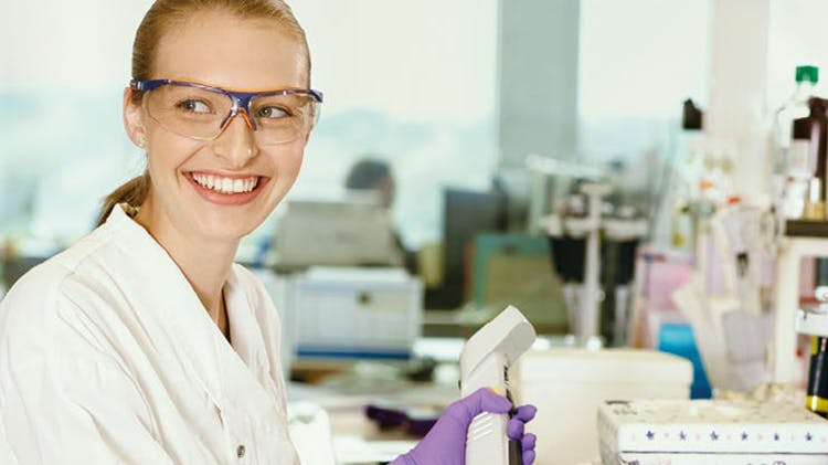 Scientist in lab Scientist in lab