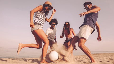 Beat The Bloat With These Beach-Bag Must Haves