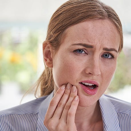 1410331571 Tooth Enamel: The layer of protection for our teeth